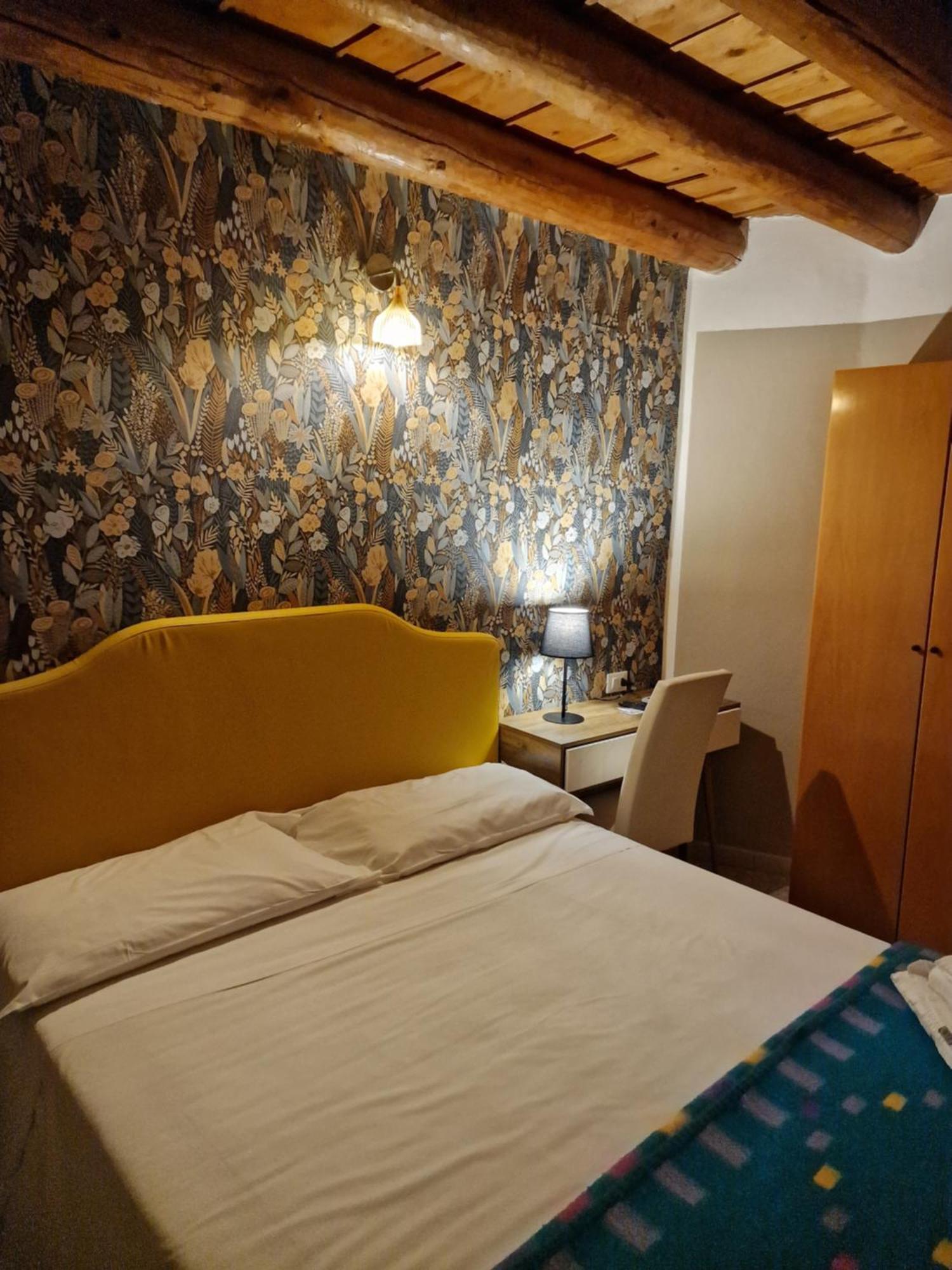 Locanda Al Centrale Caprino Veronese Buitenkant foto