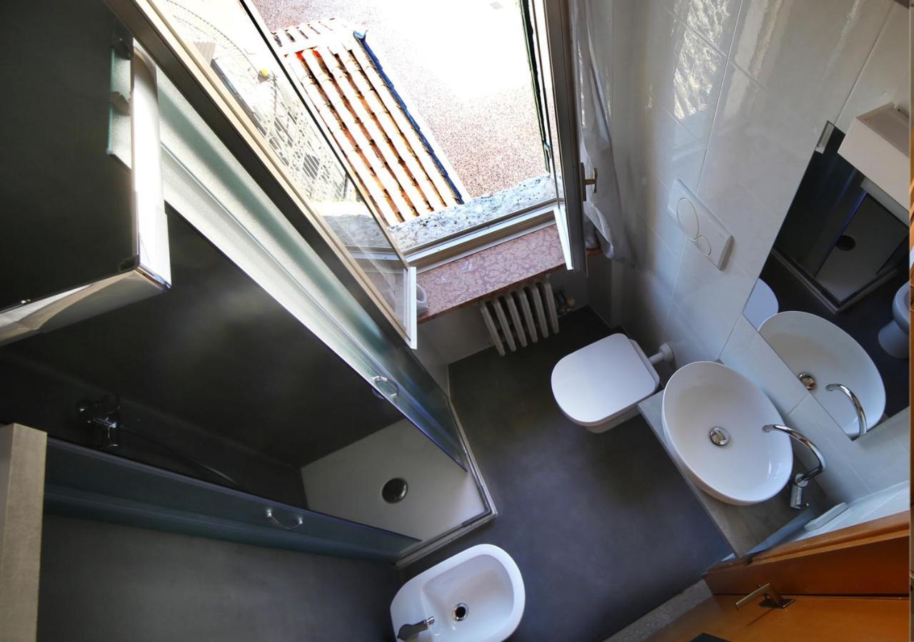 Locanda Al Centrale Caprino Veronese Buitenkant foto
